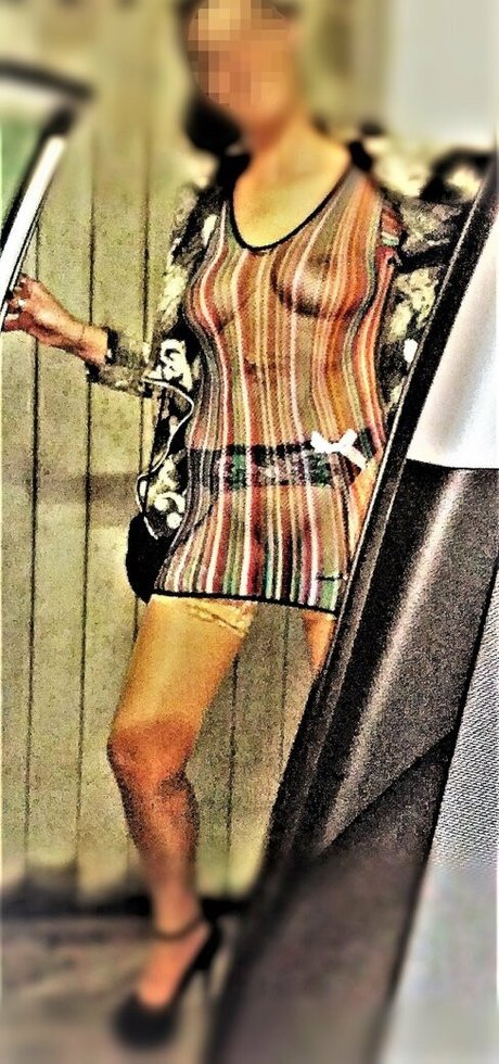 küken mit schwänzen onlyfans erotische pornografische archiv