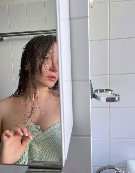 lilly lil erwachsene pornografische fotos