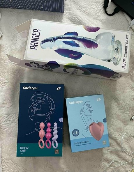 lilly lil erwachsene akt archiv