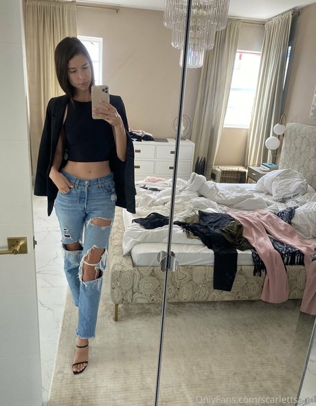 ScarlettSantt kostenlose nackten bild