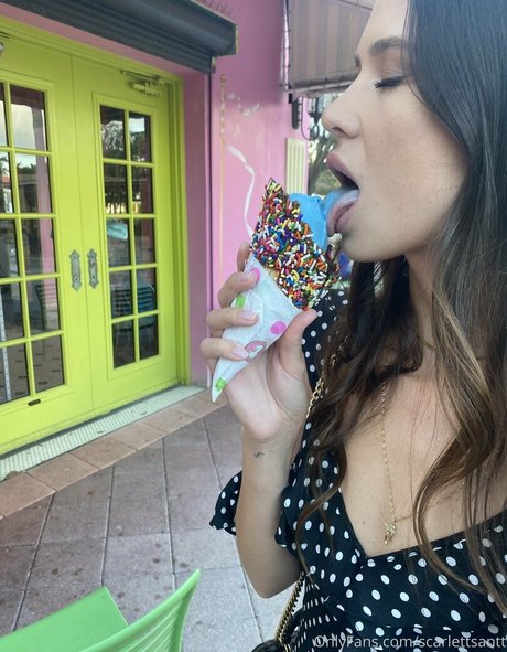 ScarlettSantt heiße nacktheit foto