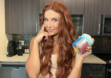 vollbusige onlyfans top akt archiv