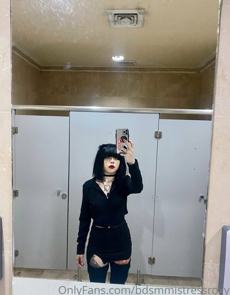 bdsmmistressroxy porno erwachsene bild