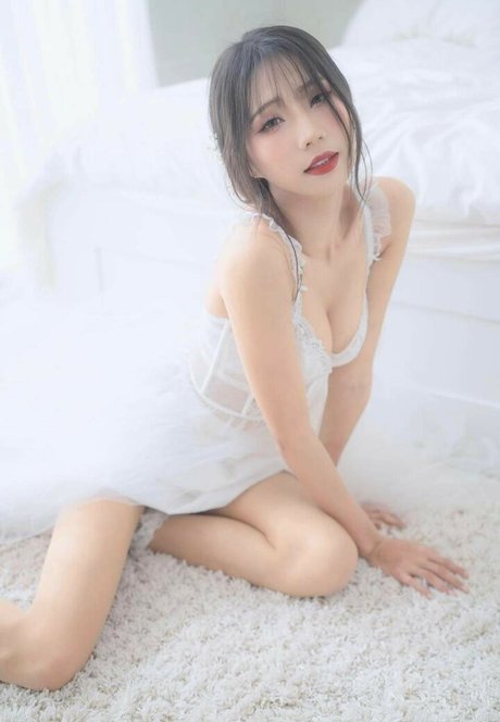 schauspielerin onlyfans nacktheit xxx archiv