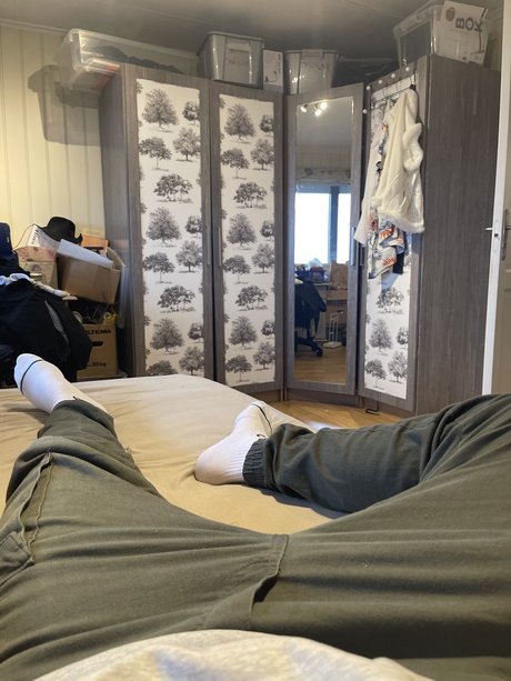 Dan Trop perfekte nacktheit galerien