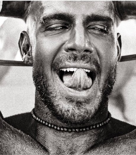 PUROSANGUE LUCAS VIP model schöne foto