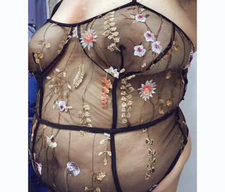 QueenRubee hd nette foto