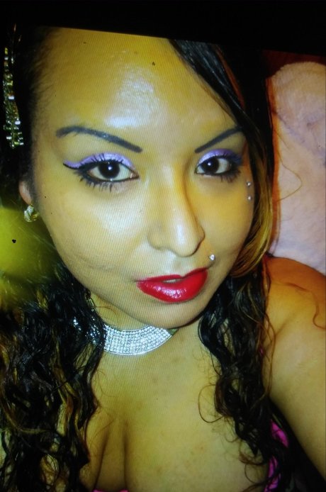 Roxanna lala Latin rain freie xxx bild