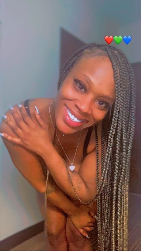 Leoshia Waire hd nackt archiv