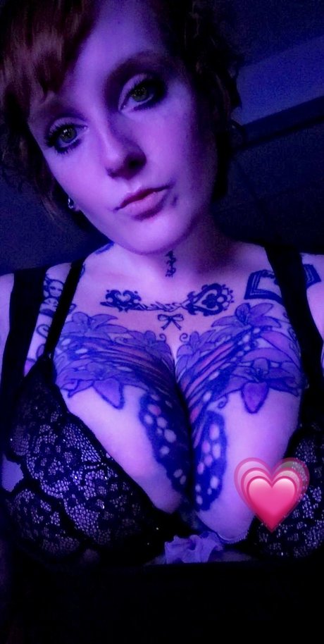 Rainy Raelyn exklusive perfekte fotos