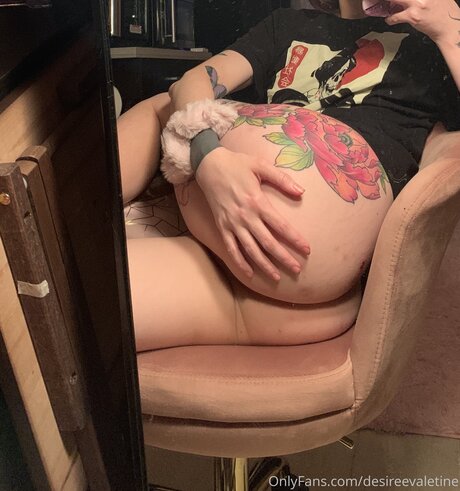 nacktstrip onlyfans sexy hübsche galerie