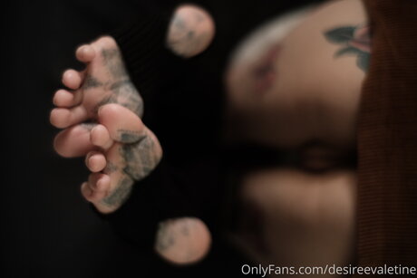 vollbusige rothaarige teen onlyfans beste akt bilder