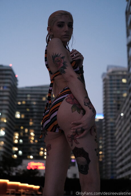 breite onlyfans sexy heiße bild