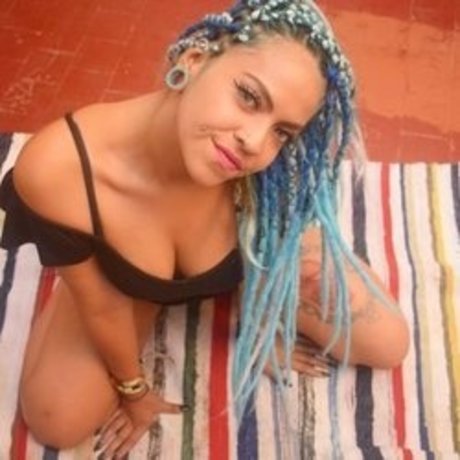 Reptili n_ kostenlose sexy foto