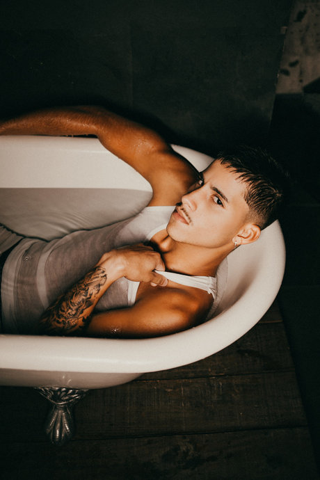 Renan Kalany erwachsene xxx galerie