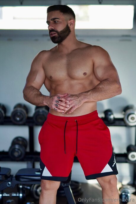 vollbusige rothaarige teen onlyfans sexy porno bilder