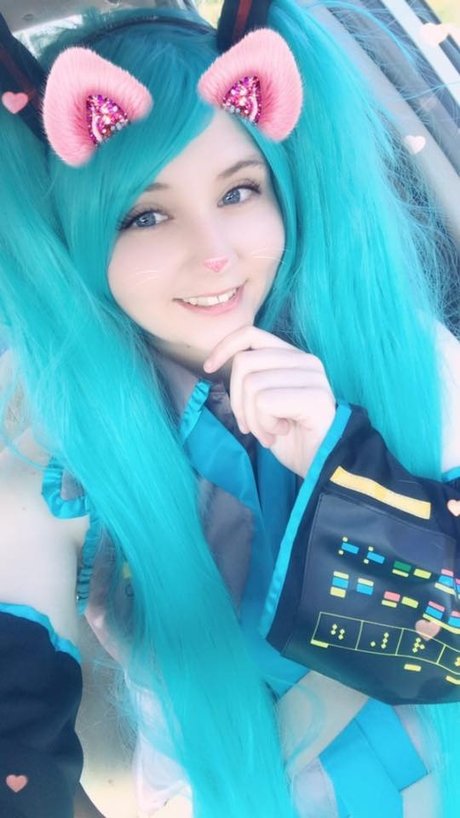 RinaMae sexy nacktheit bilder