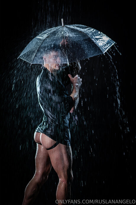 Ruslan Angelo hd nackt foto