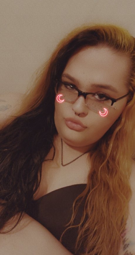 Satan s Mistress kostenlose pornographische fotos