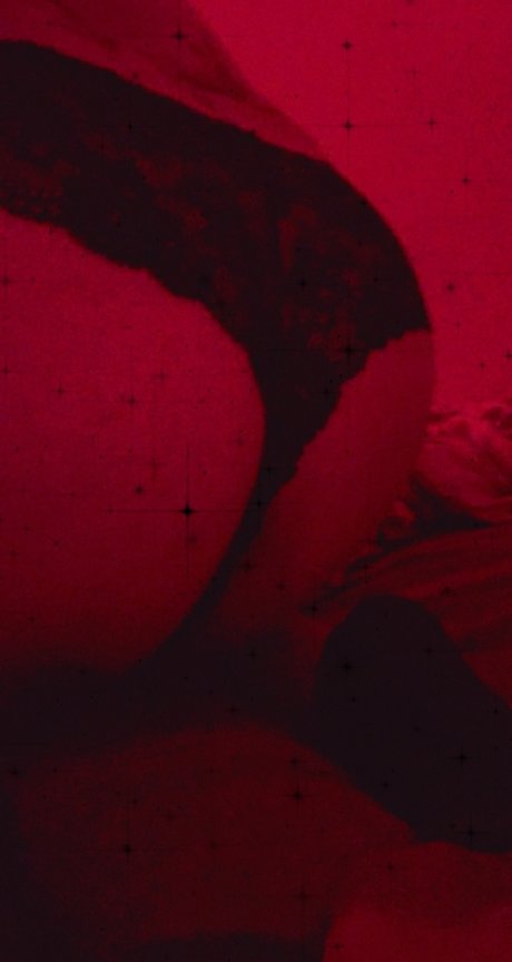 Satan s Mistress heiße pornostar archiv