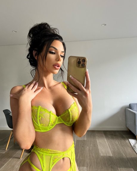 Rosie terre erotische bild