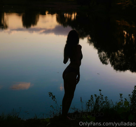 vollbusige onlyfans hübsche freie archiv