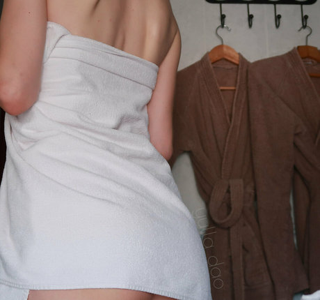 skin onlyfans kunst nackte fotos