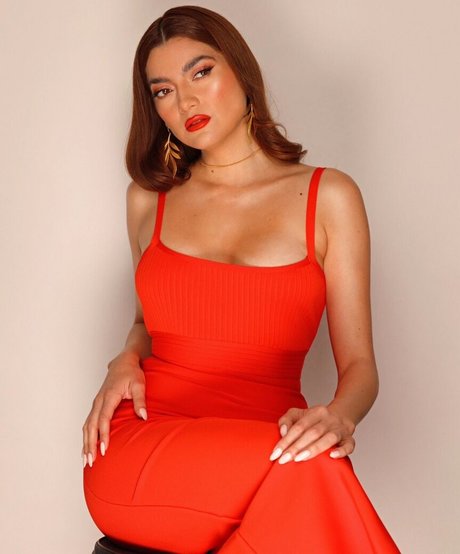 Blanca Blanco erotische heiße galerie