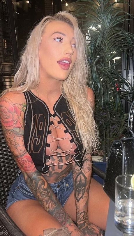 sheispressure exklusive perfekte galerie