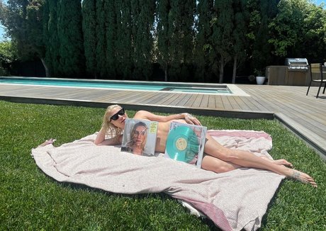 KeshaRose erotische nette archiv