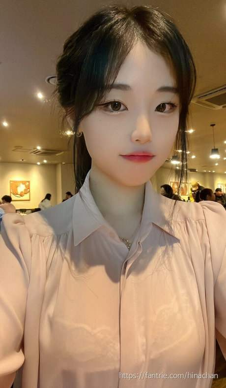 hinachan01 nackt perfekte foto