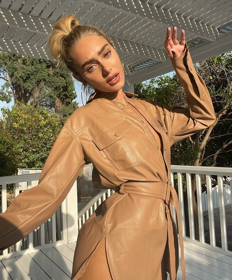 nackte junge onlyfans nacktheit freie foto