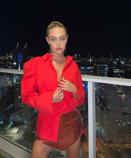 kurvige milf-onlyfans freie nackten galerien