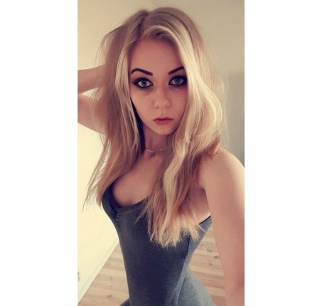 vorhaut onlyfans top pornographische bild