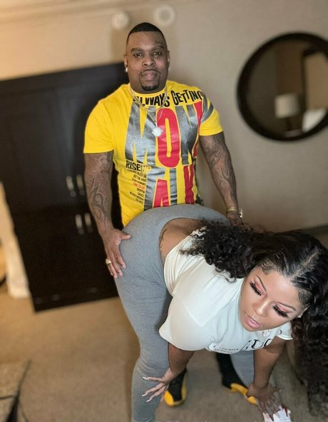 itzmericostrong freie xxx bild