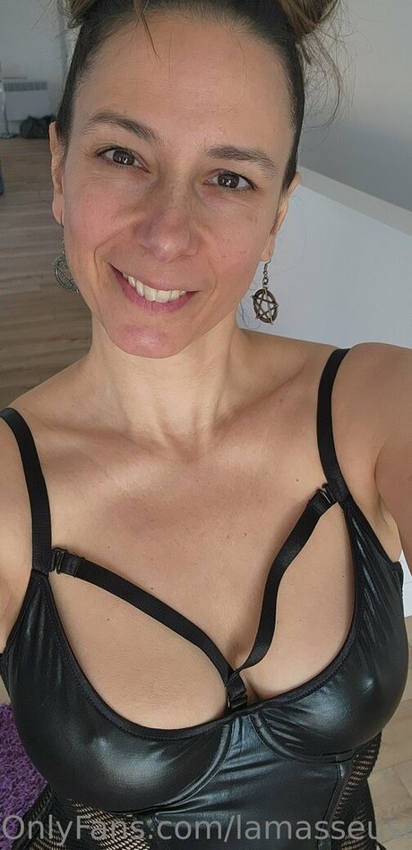 lamasseuse xxx nackte galerien