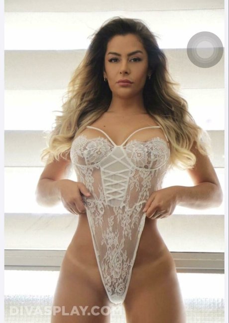 Larissa Riquelme erotische heiße galerie