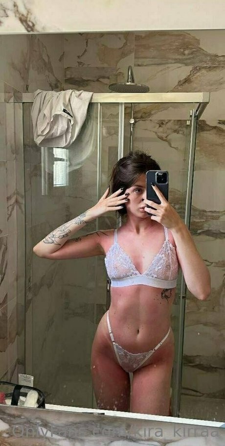 kira kirraa heiße schöne bilder