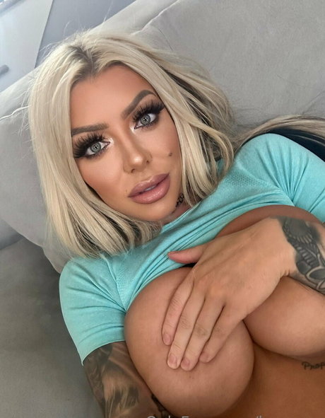 ehefrau milf onlyfans kunst sex foto