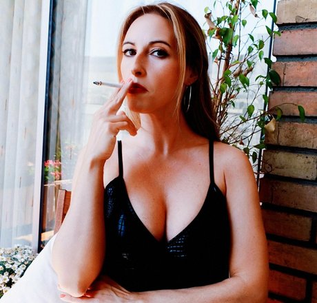 asiatische pawg-onlyfans beste erotische foto