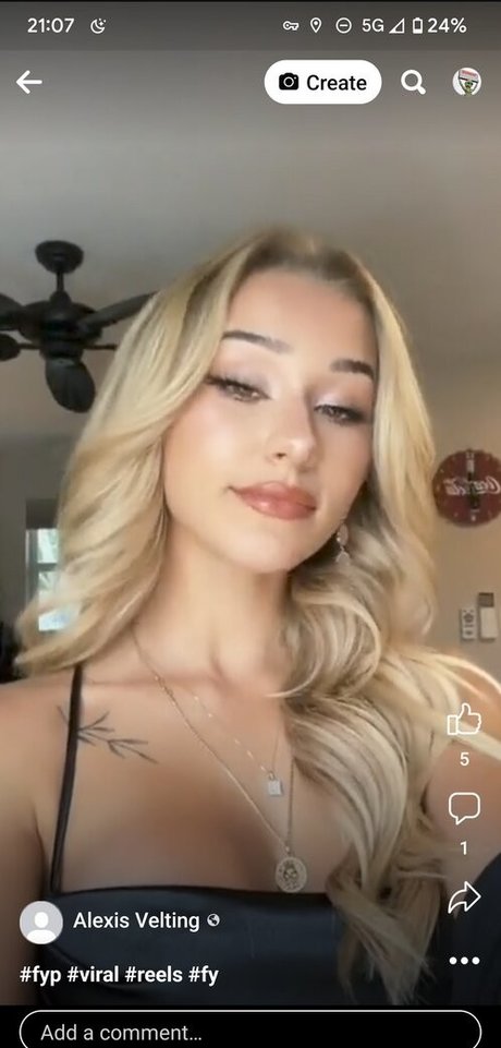 Alexis Velting erotische xxx bild