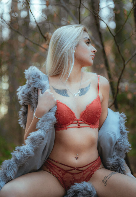 breite onlyfans erotische freie archiv