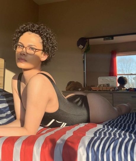 Thick Diamond schöne sexy bilder