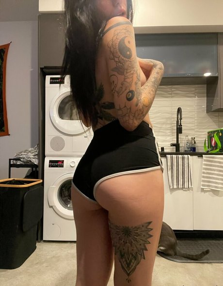 mollige emo-onlyfans kostenlose nette fotos