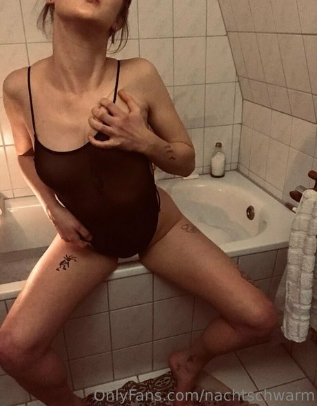 nachtschwarm erwachsene pornographische bild