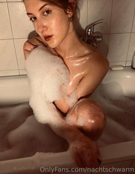 nachtschwarm xxx nackte bild