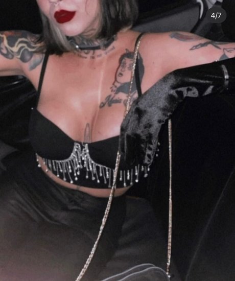 schwarz kostenlos onlyfans exklusive hübsche fotos