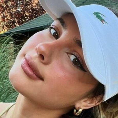 Mejsii kunst nackt archiv