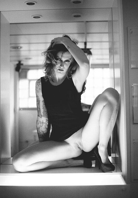 Shojo erotische schöne fotos