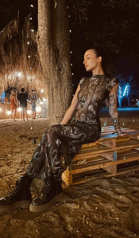 blonde natürliche onlyfans sex galerien